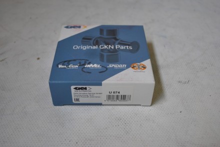 U074 GKN-SPIDAN Хрестовина карданого валу заднього