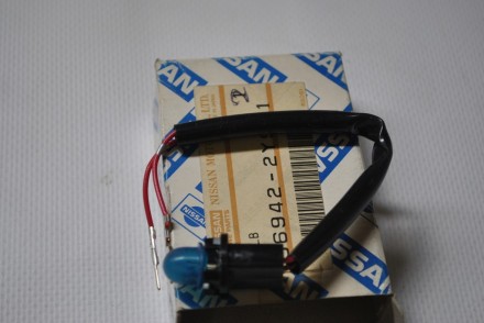 969422Y901 Nissan Лампочка