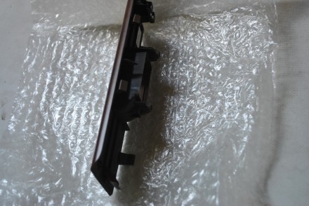 80960EB680 Nissan Накладка  подлокотника