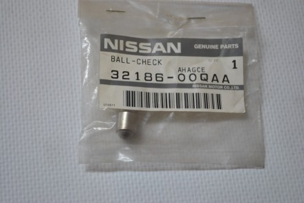 3218600QAA Nissan Стопор  вилки  МКПП