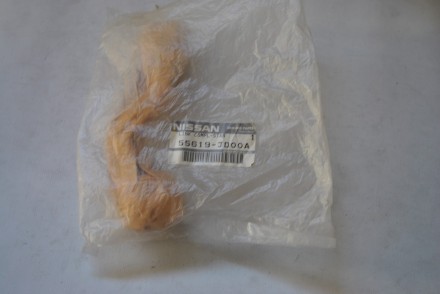 55619JD00A Nissan Тяга стабілізатора заднього ліва