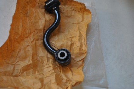 55619JD00A Nissan Тяга стабілізатора заднього ліва