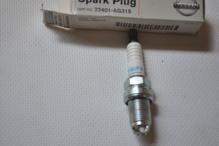 22401AG315 Nissan Свічка запалювання BKR5EQUPA