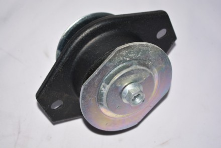 211001001242 АвтоВАЗ Подушка двигуна права 21100-1001242 ВАЗ
