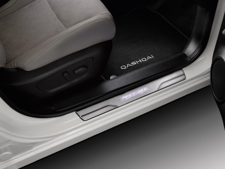 KE967HV540  Накладки на пороги дверей з підсвіткою J11B 2017+