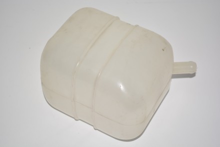 21010131101400 АвтоВАЗ Бачок розширювальний 21010-1311014-00 ВАЗ