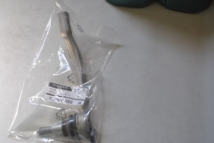 485206UM2K Nissan Наконечник кермової тяги лівий