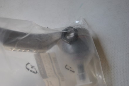 485206730K Nissan Наконечник кермової тяги лівий