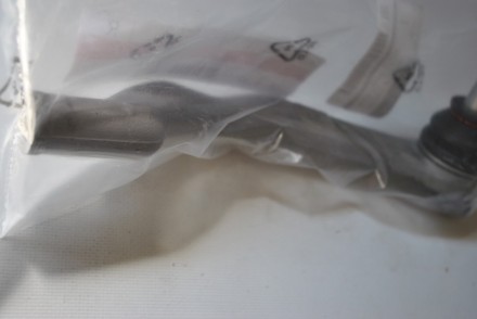 485206UM3K Nissan Наконечник кермової тяги правий