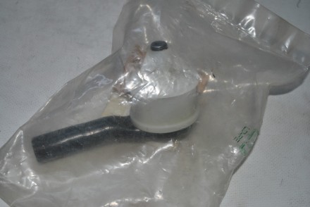 48520BM400 Nissan Наконечник рулевой тяги