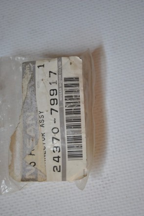 2437079917 Nissan Соединитель 120А