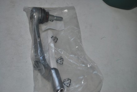 485206UM0K Nissan Наконечник кермової тяги лівий