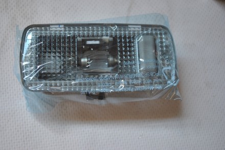 264604EA0A Nissan Ліхтар підсвітки салону задній правий