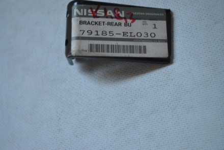 79185EL030 Nissan Кронштейн  бампера