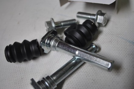 410242 ERT Рем коплект суппорта переднього