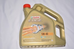 Моторне масло синтетичне Castrol EDGE 5W40 4л 4008177117008