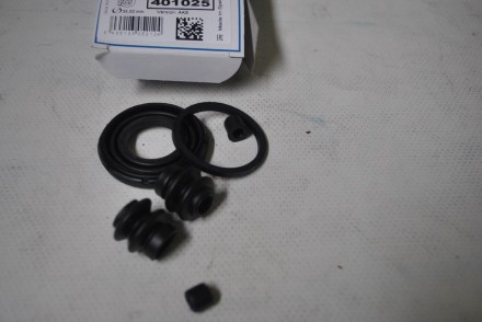 401025 ERT Ремкомплект заднього гальмівного супорта