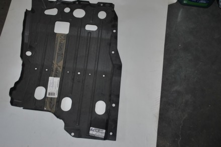 75899AV500 Nissan ЗАЩИТА  ДВИГАТЕЛЯ   ЛЕВАЯ