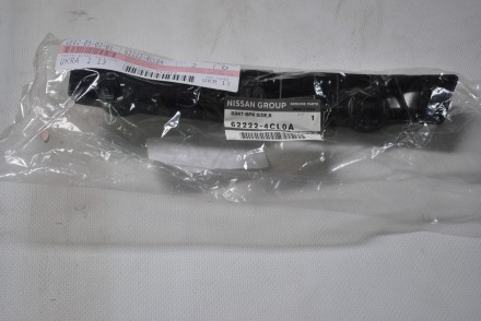 622224CL0A Nissan Кронштейн бампера переднього правий