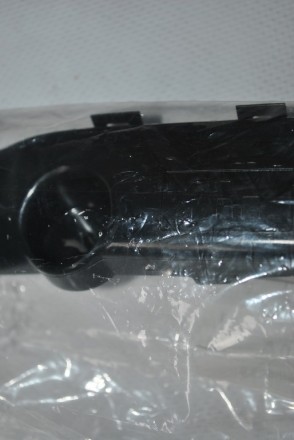 622224CL0A Nissan Кронштейн бампера переднього правий