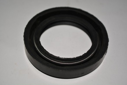 21012401034 АвтоВАЗ Сальник півосі заднього моста 2101-2401034 Fiat