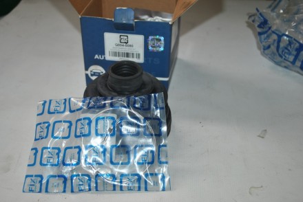 Q0040080 Q-Fix Пильник шруса