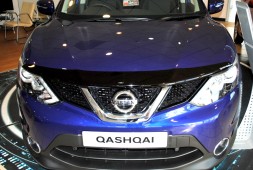 Дефлектор капота J11 KE6104E000 Nissan