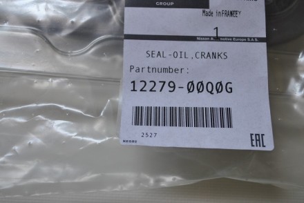 1227900Q0G Nissan Сальник колінвалу задній