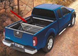 Сдвижной разделитель кузова (D40) 999T7BR560 Nissan