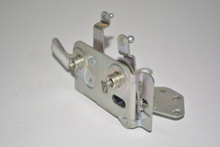 21080610501210 АвтоВАЗ Замок внутрішній правих дверей 21080-6105012-10 ВАЗ