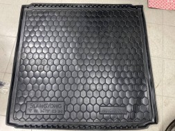 Килим багажника Rexton SSANGYONG
