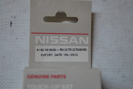 KE998B2525BB Nissan Набір для підфарбування  B25
