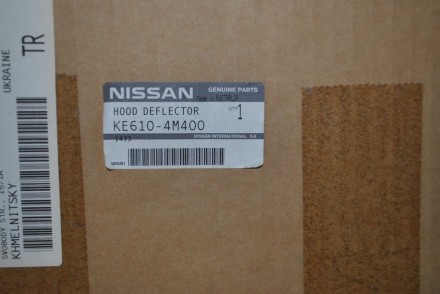 KE6104M400 Nissan Дефлектор капота B17R