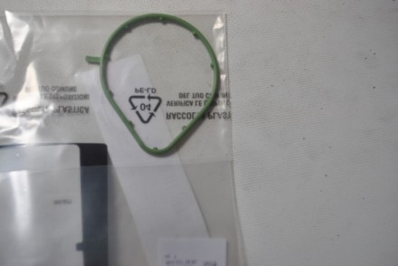 2892100Q0E Nissan Прокладка масляного насоса