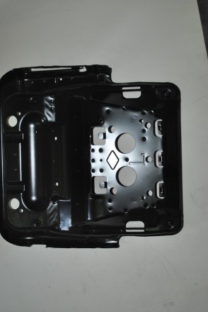 87351EB200 Nissan Рама сидения