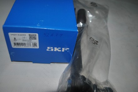 VKDY316033 SKF Наконечник рульової тяги правий