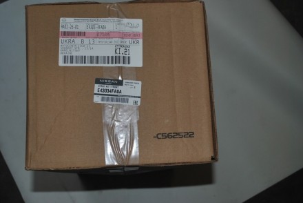 E43034FA0A Nissan Амортизатор передній лівий