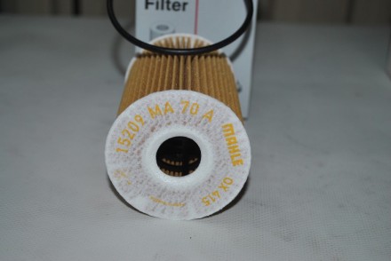 15209MA70A Nissan Фільтр оливний