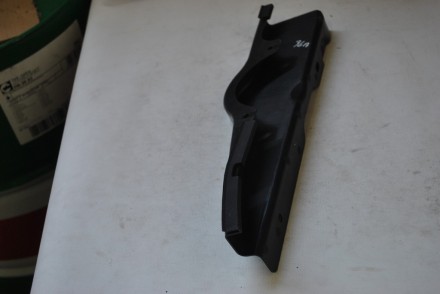 79122EL00A Nissan Накладка  бампера