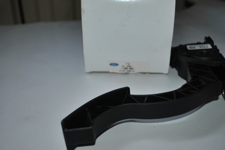1850586 Ford Педаль акселератора в сборі