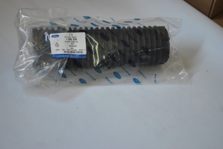 1305329 Ford Чохол пилозахисний переднього амортизатора &quot;Focus 07/Kuga 10-&quot;