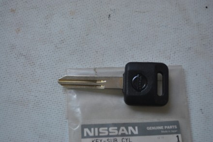 H0565CD700 Nissan Заготовка  ключа