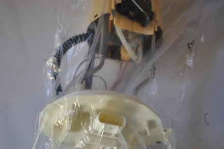 2527129 Ford Насос паливний в баці 2.0L &quot;Transit 2019-&quot;