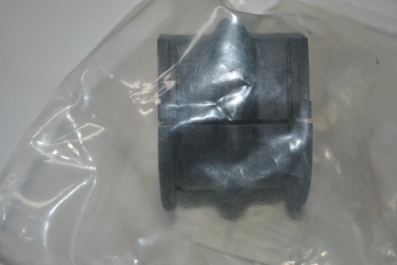 562431AT0A Nissan Втулка  стабилизатора  заднього d=19.5mm