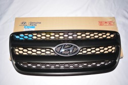 Решітка радіатора 86560-2B000 Hyunda Santa Fe