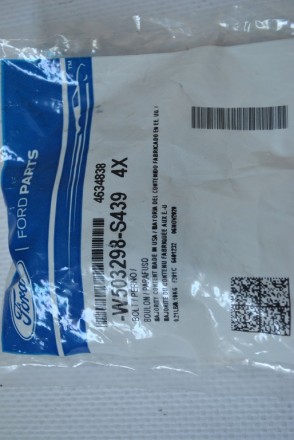 W503298S439 Ford Болт M8 X 40MM