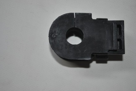 54613JD04B Nissan Втулка стабілізатора