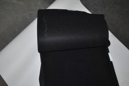 KE7456F001 Nissan Килимки велюрові Т32