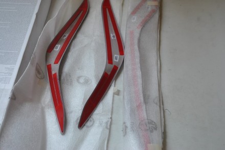 KE600BV009RD Nissan Накладки декор. на пер-й та зад-й бамп.F15MC NAH