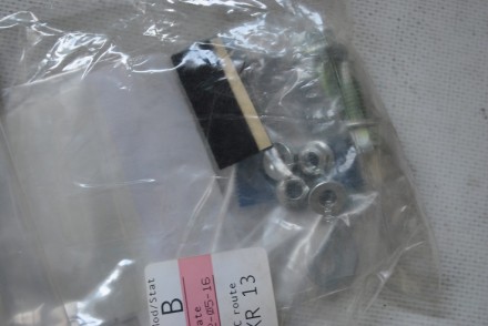 K85162NA0A Nissan Фіксуючий комплект подушки безпеки керма